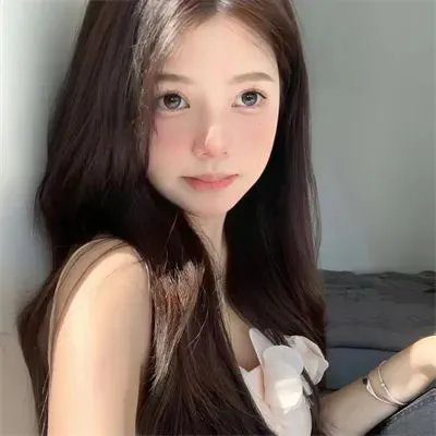我们在黑夜中相拥