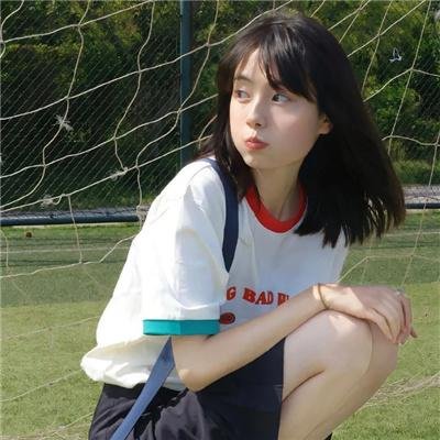 黑夜中的玻璃人偶