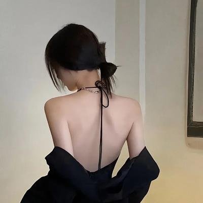 今天的晚餐就是你
